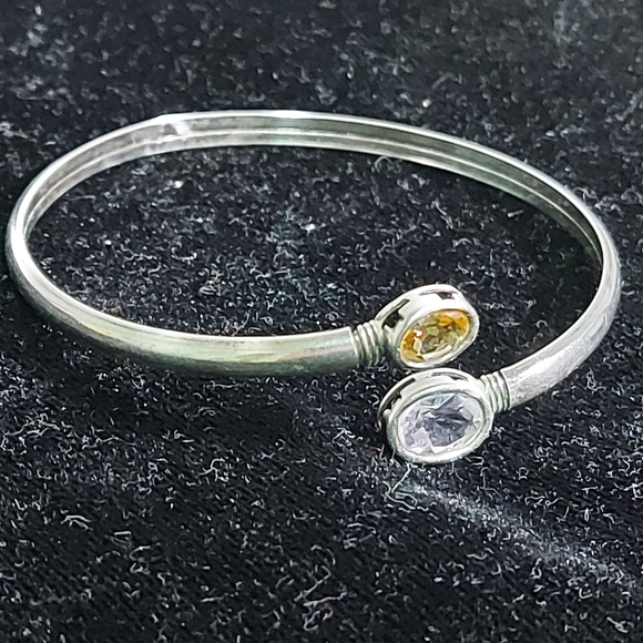 Antique Yellow Ceylon Sapphire & Amethyst Flexible Silver Bangle - Picture 5 of 16
